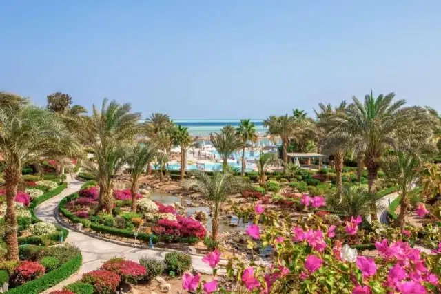 Mövenpick Resort & Spa El Gouna 2