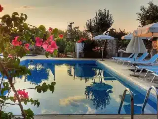 Leda Beach Hotel 4